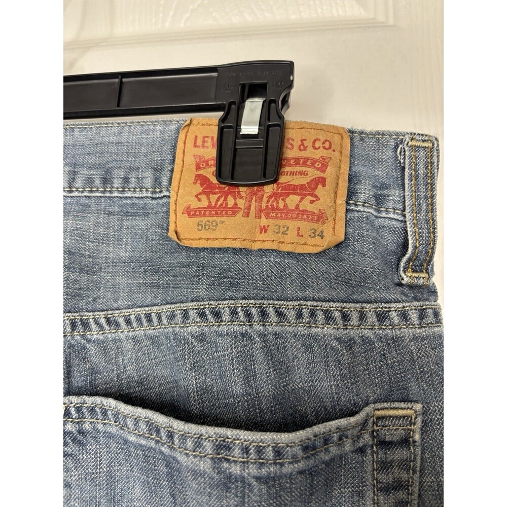 32x34 Levi’s 569 Loose Straight Leg Jeans Light Wash Denim - Picture 2 of 4